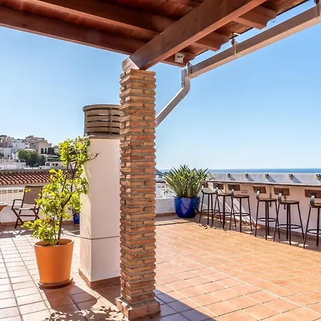 Penthouse With Large Terrace & Sea Views, Near The * La Herradura (Granada)